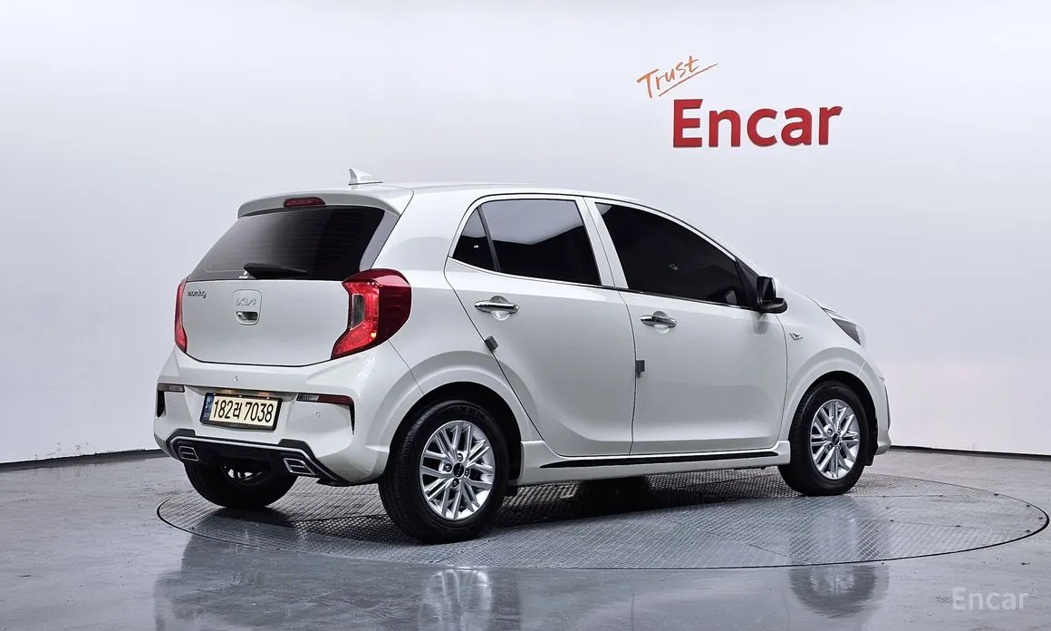 Фото 2 - Kia Morning