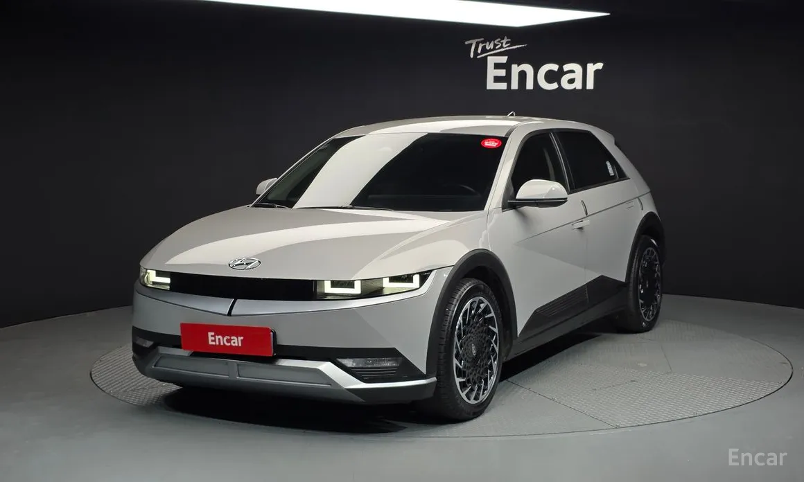 Фото 1 - Hyundai Ioniq 5