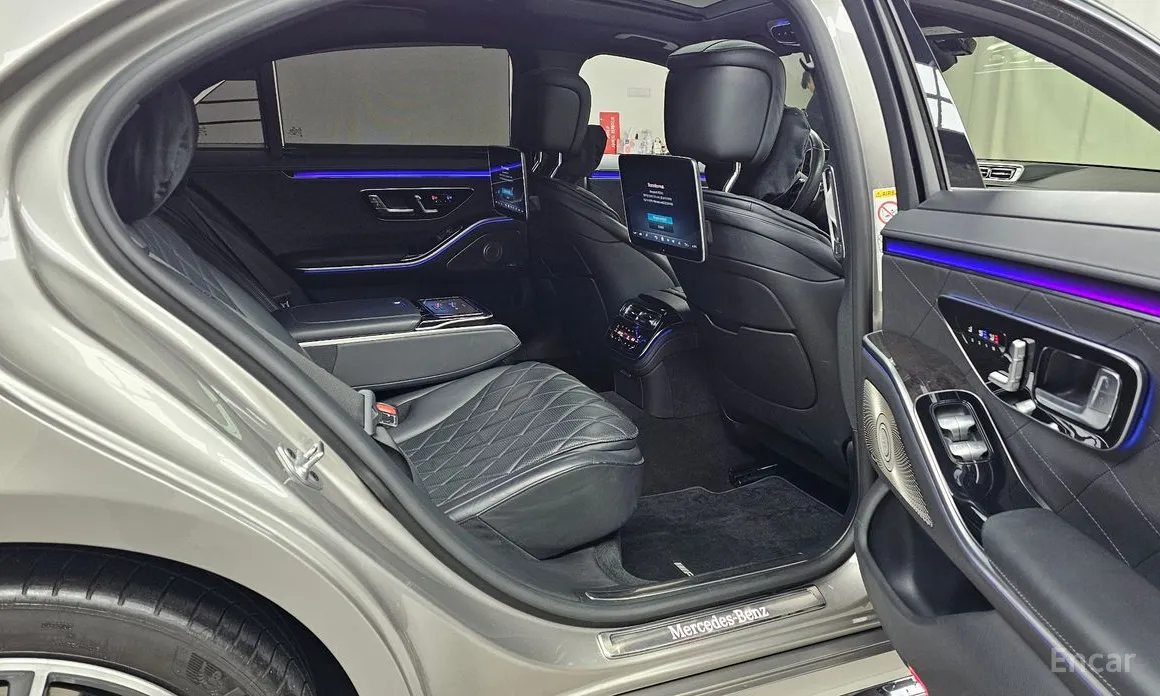 Фото 12 - Mercedes-Benz S-Class