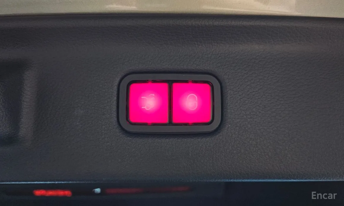 Фото 20 - Mercedes-Benz S-Class