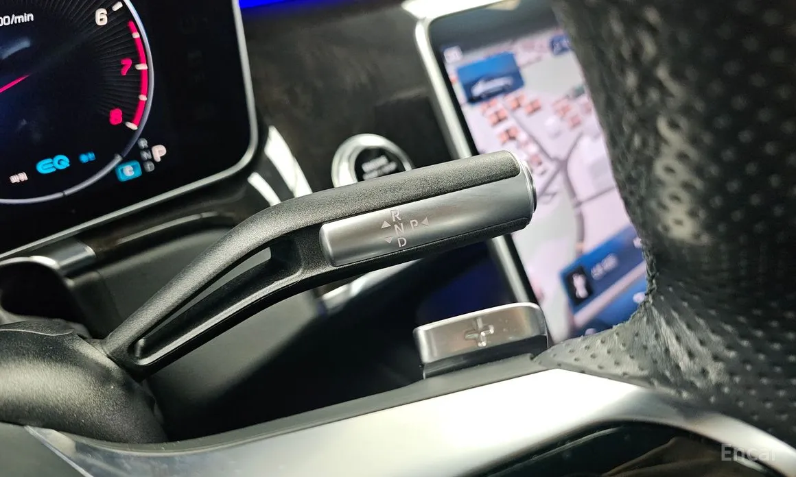 Фото 9 - Mercedes-Benz S-Class