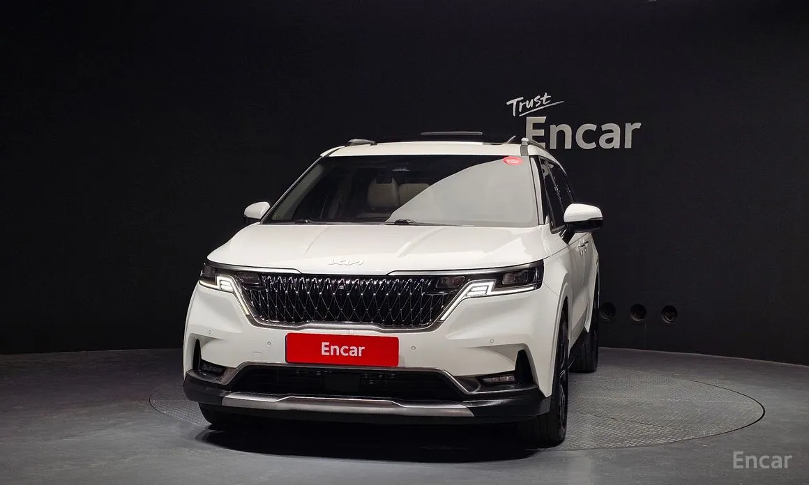 Фото 3 - Kia Carnival