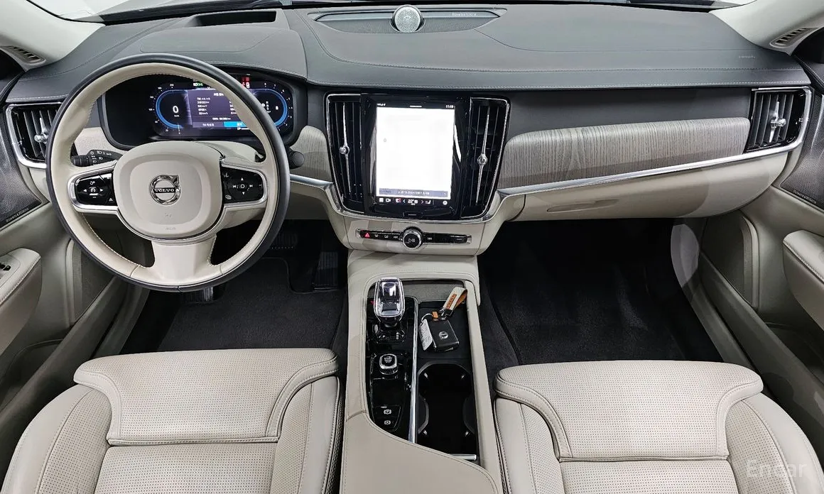 Фото 7 - Volvo S90