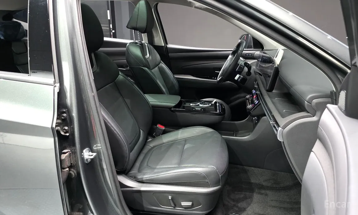 Photo 10 - Hyundai Tucson