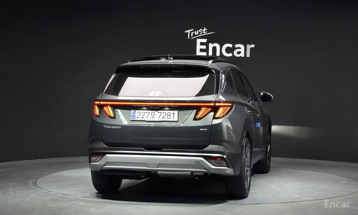 Photo 4 - Hyundai Tucson