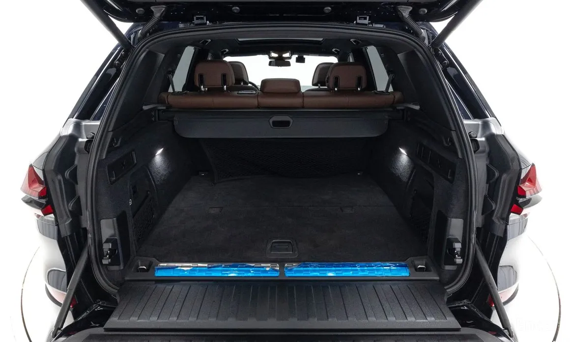 Фото 13 - BMW X5