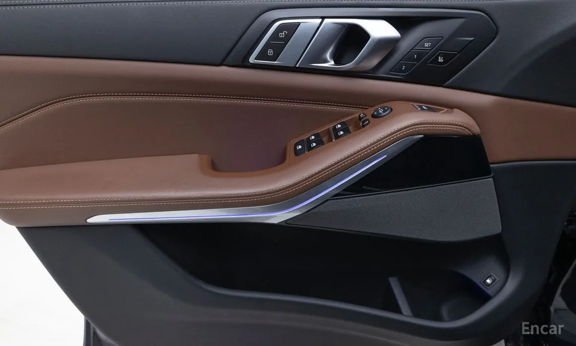 Фото 17 - BMW X5