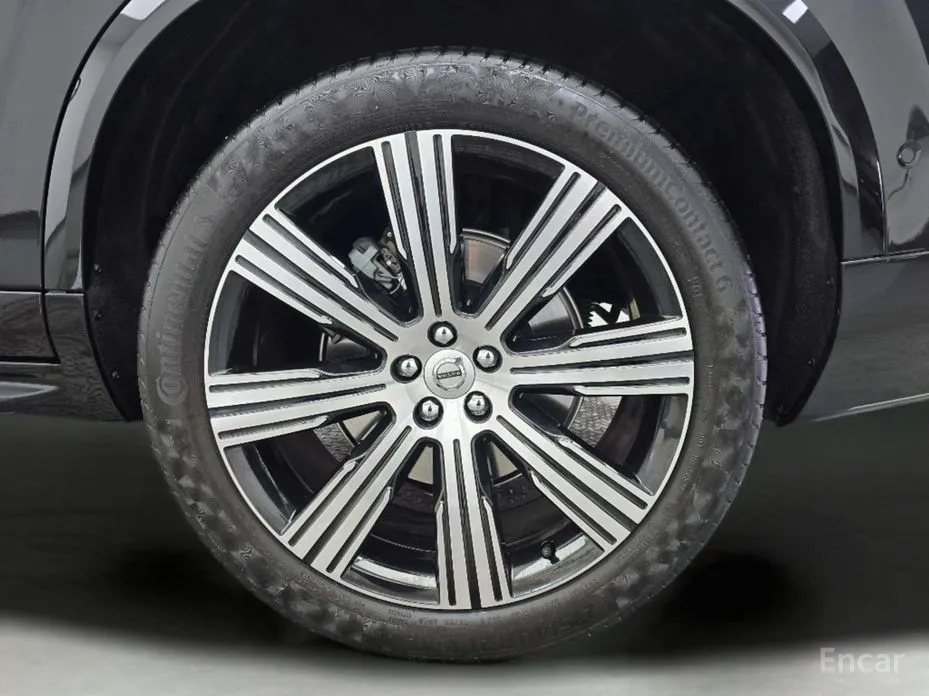 Фото 5 - Volvo XC90