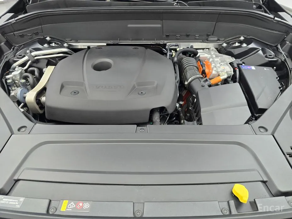 Фото 6 - Volvo XC90