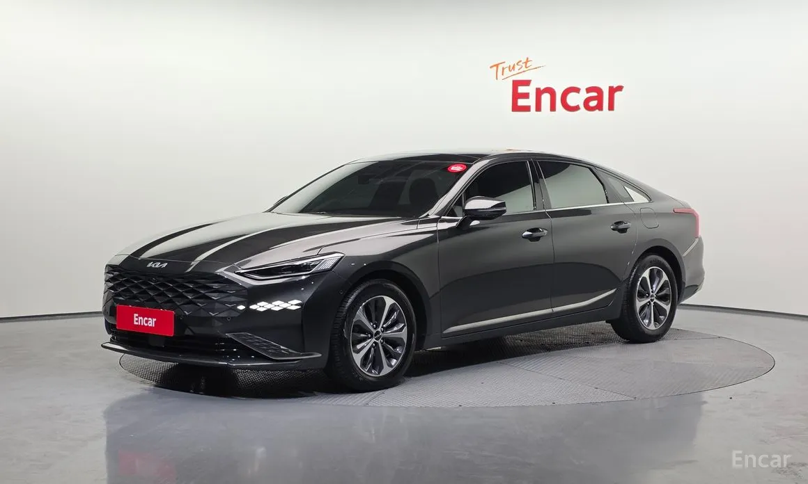 Фото 1 - Kia K8