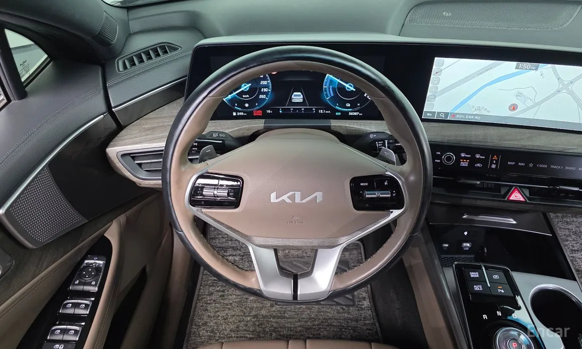 Фото 13 - Kia K8