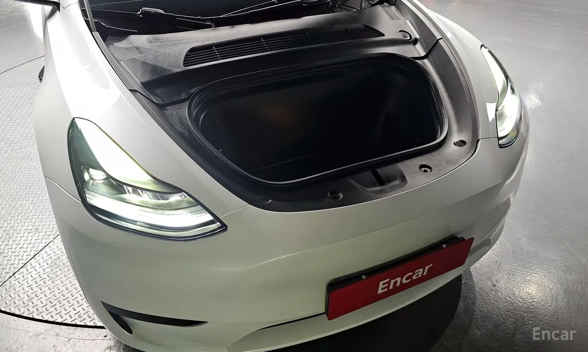 Фото 6 - Tesla Model Y