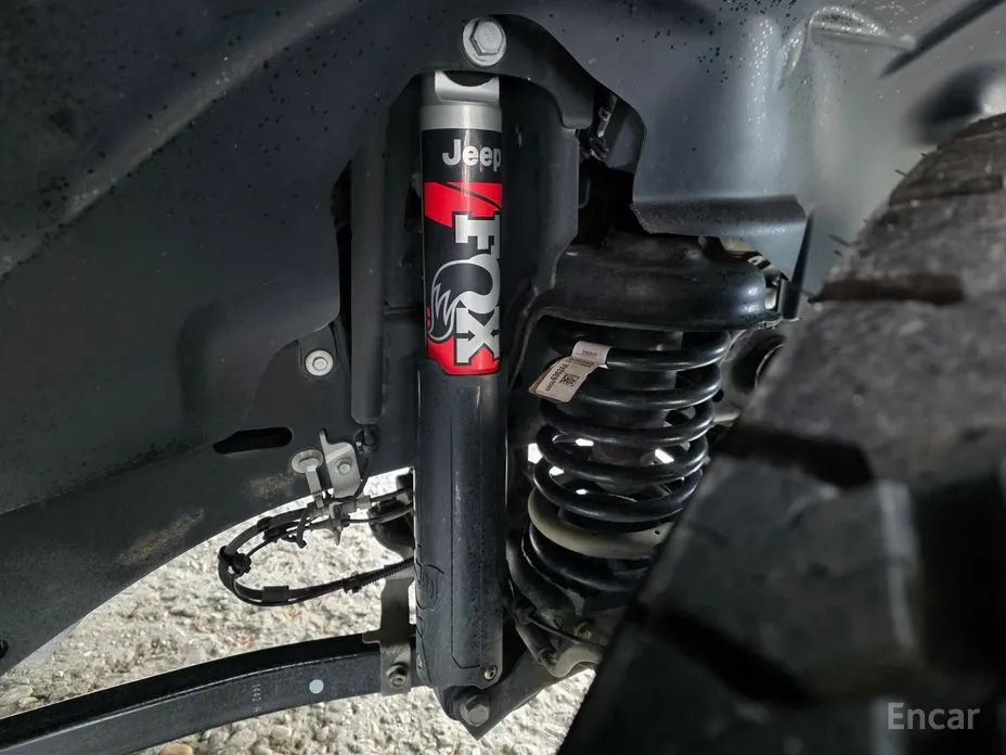 Фото 10 - Jeep Gladiator