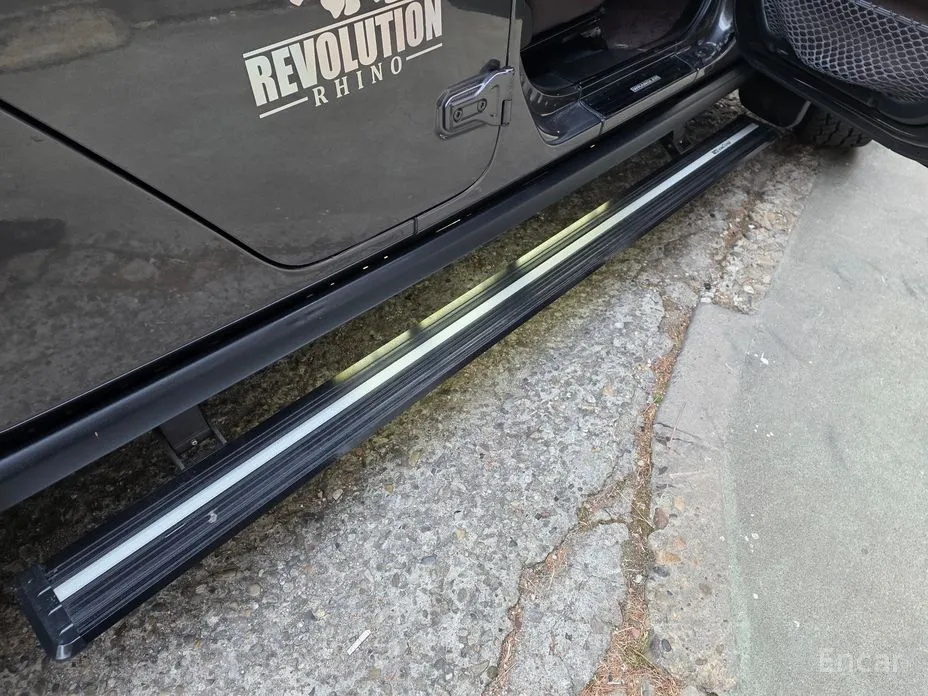 Фото 19 - Jeep Gladiator