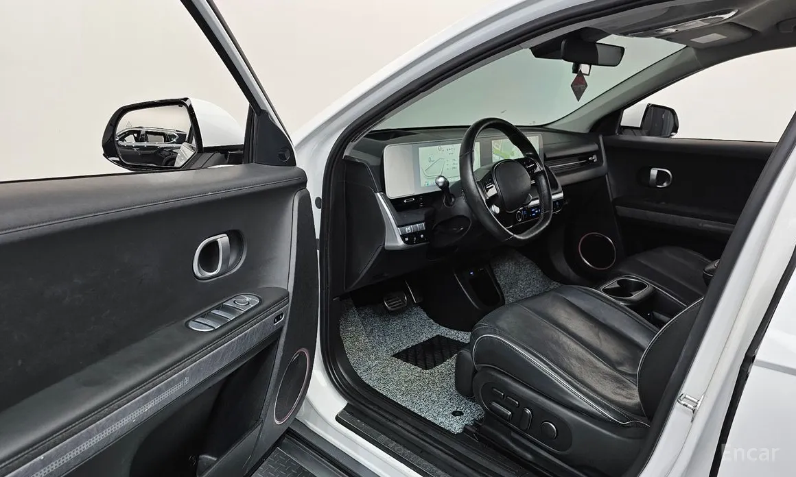 Photo 10 - Hyundai Ioniq 5