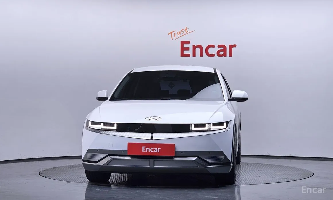 Photo 3 - Hyundai Ioniq 5