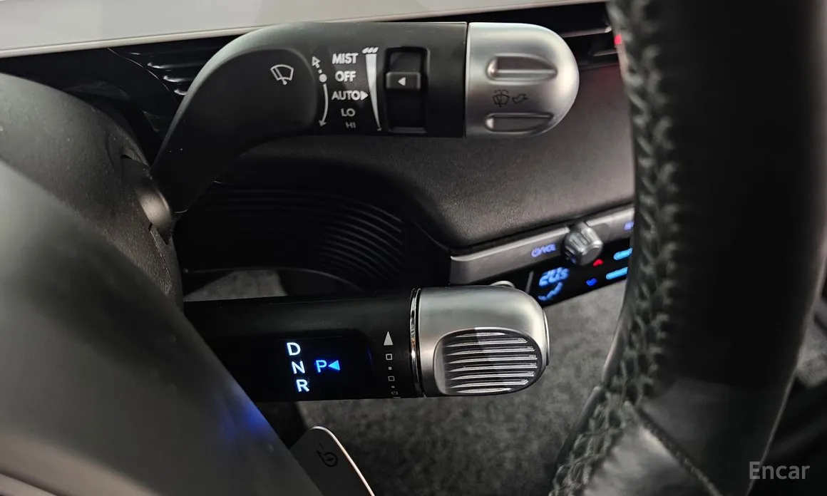 Photo 9 - Hyundai Ioniq 5