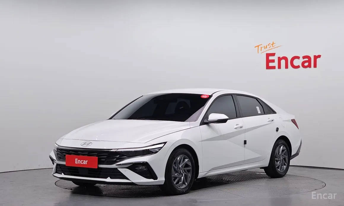 Фото 1 - Hyundai Avante