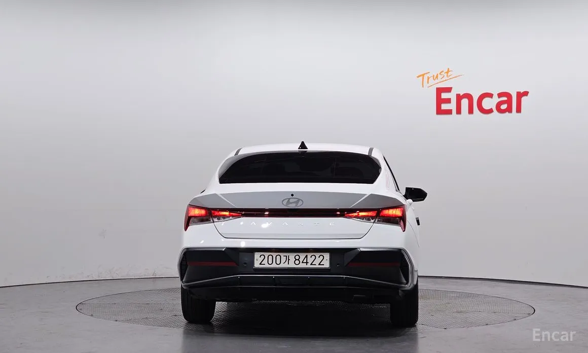 Фото 4 - Hyundai Avante