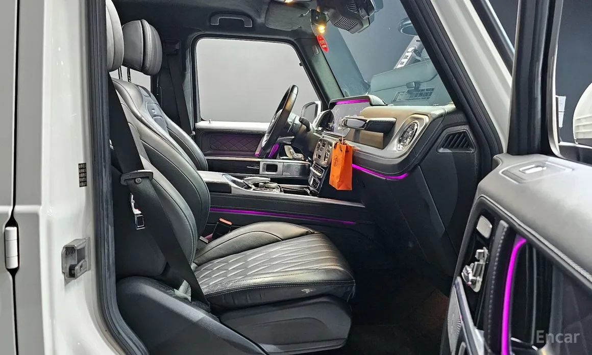 Фото 10 - Mercedes-Benz G-Class