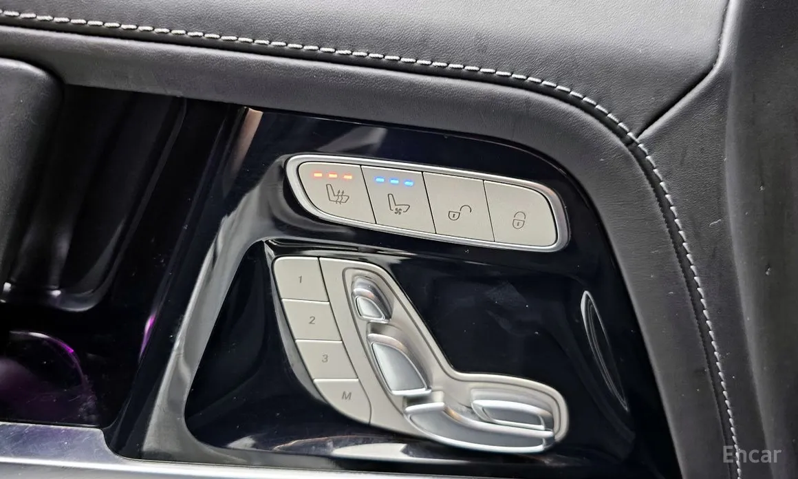 Фото 16 - Mercedes-Benz G-Class