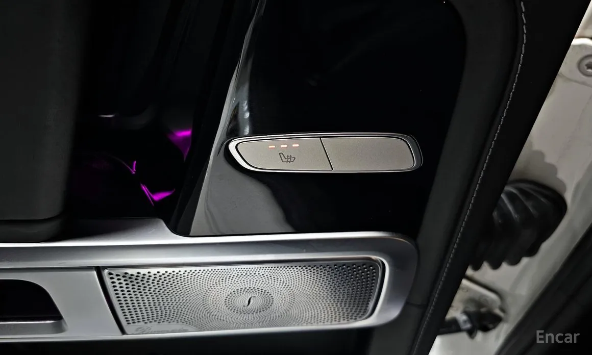 Фото 17 - Mercedes-Benz G-Class