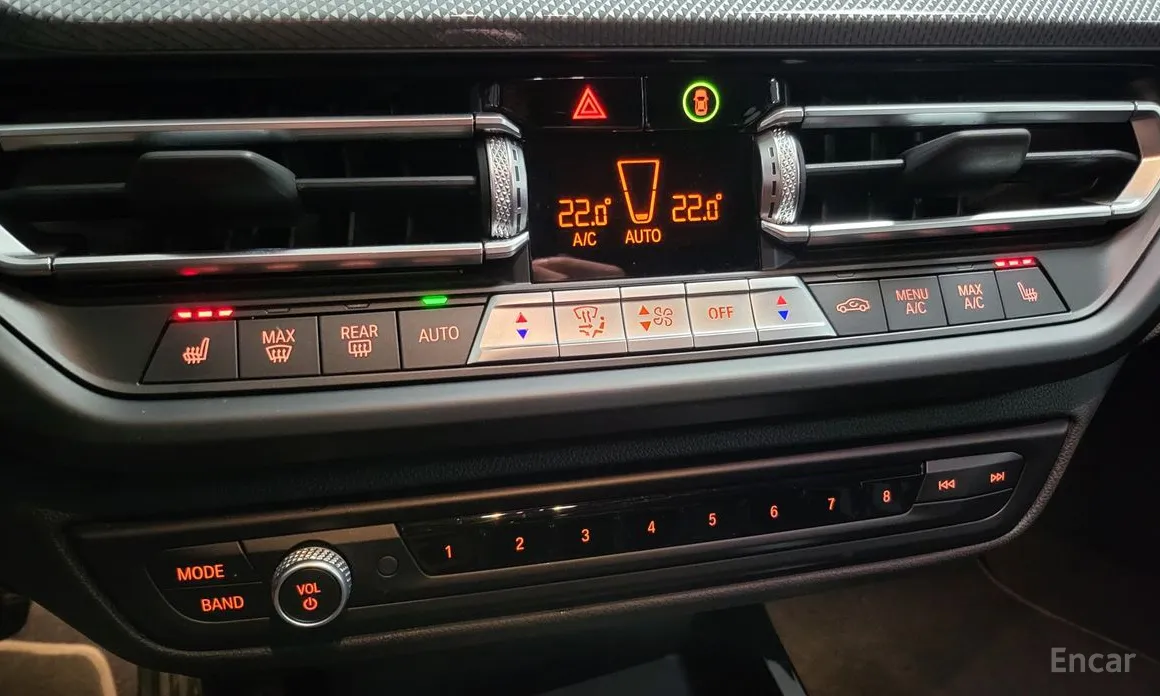 Photo 17 - BMW 1 Series