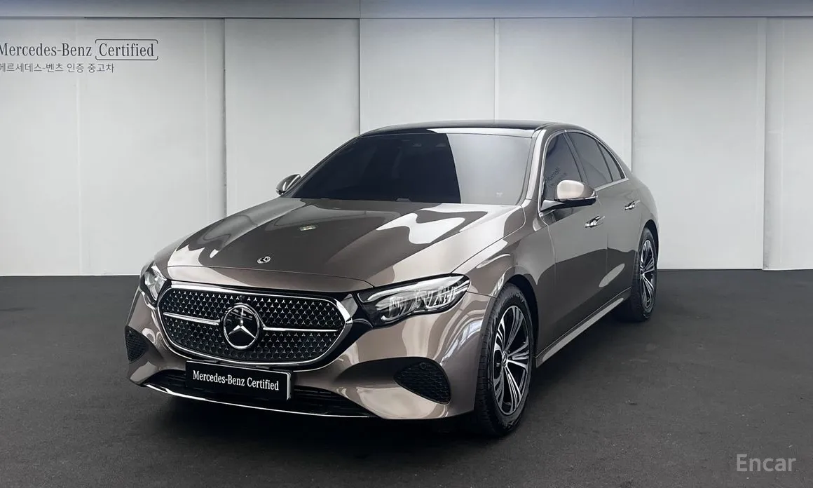 Фото 1 - Mercedes-Benz E-Class