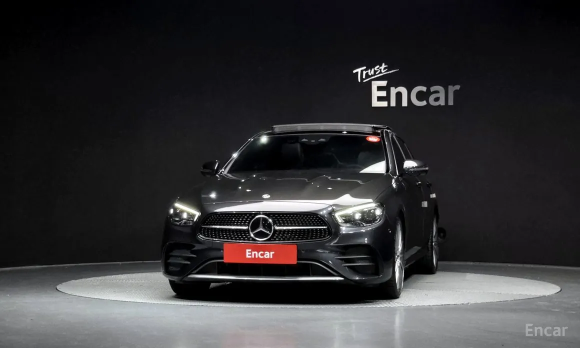 Фото 3 - Mercedes-Benz E-Class