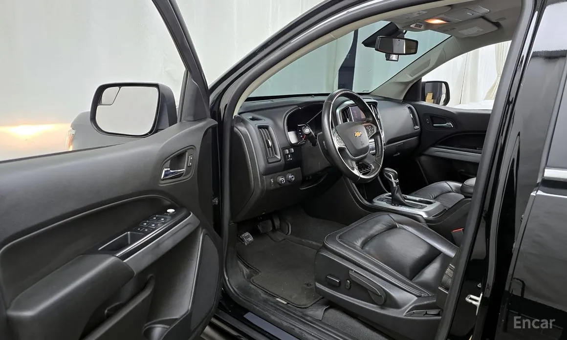 Фото 10 - Chevrolet Colorado