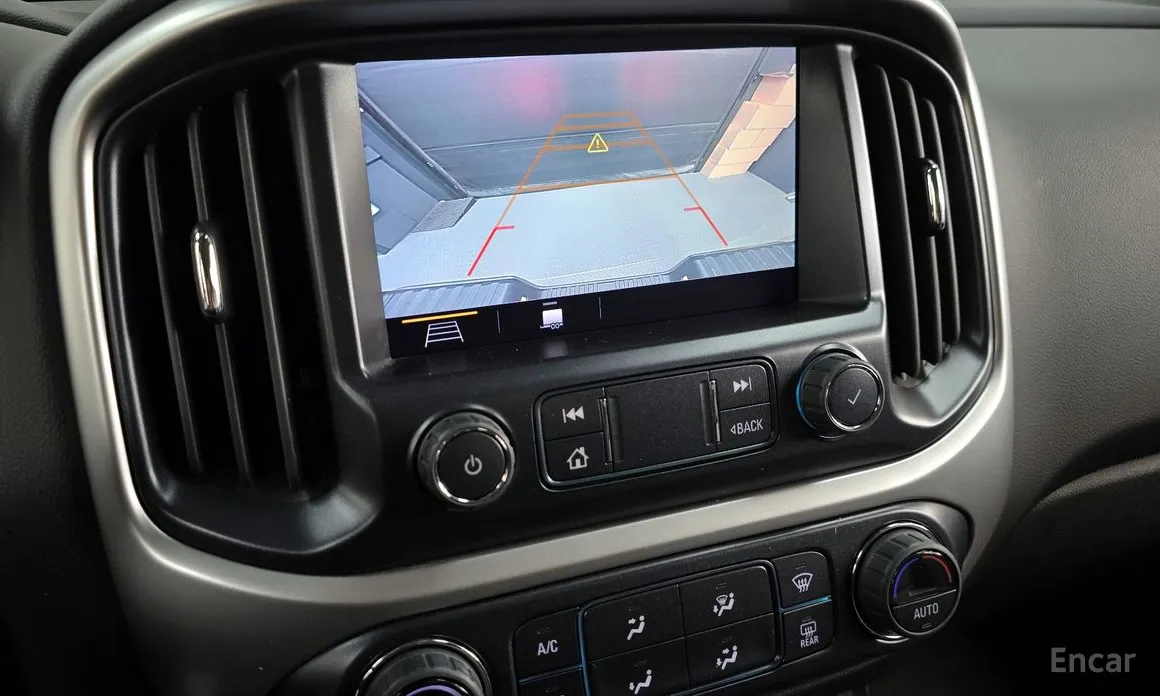 Фото 15 - Chevrolet Colorado