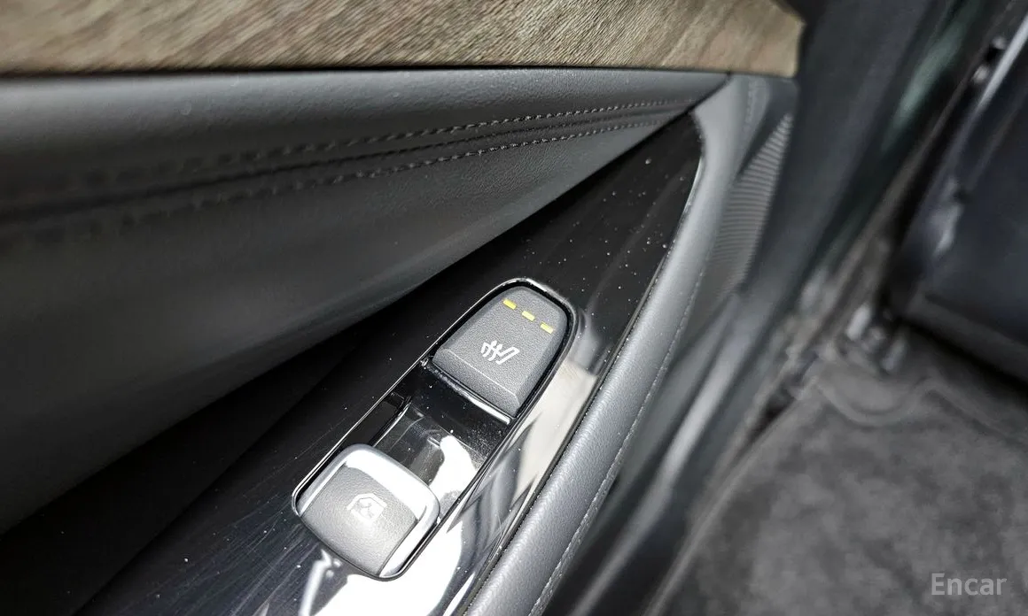 Фото 19 - Kia K8