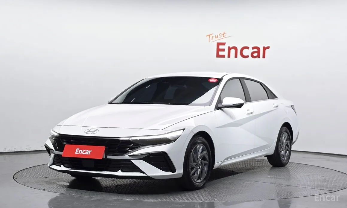 Фото 1 - Hyundai Avante