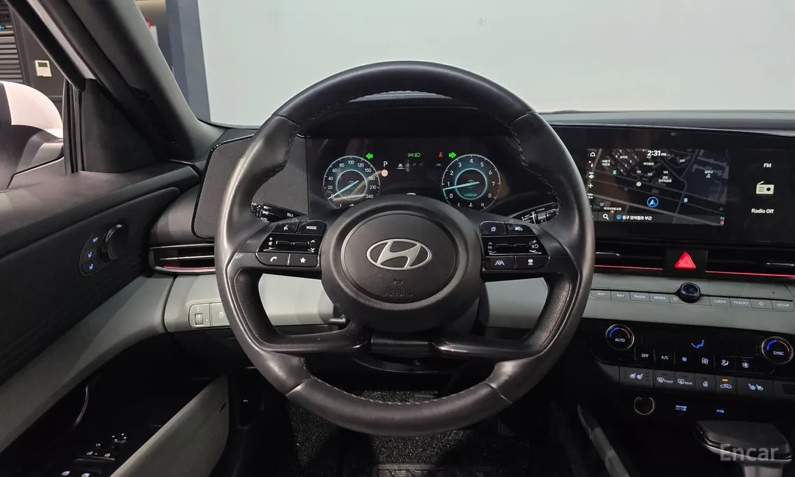 Фото 13 - Hyundai Avante