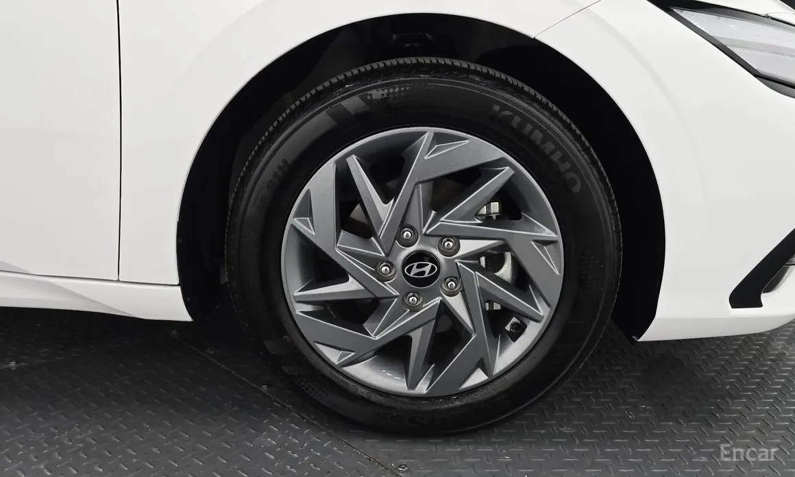 Фото 5 - Hyundai Avante