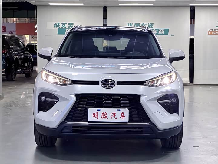 Photo 2 - Toyota Wildlander