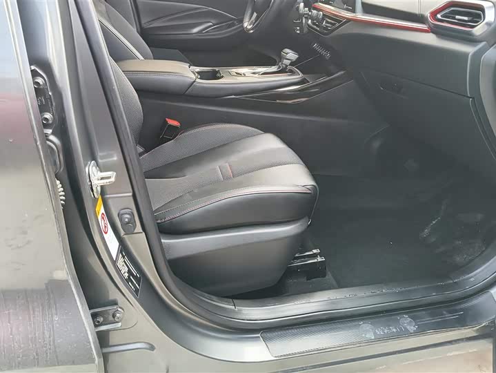 Фото 8 - Changan Oshan X5