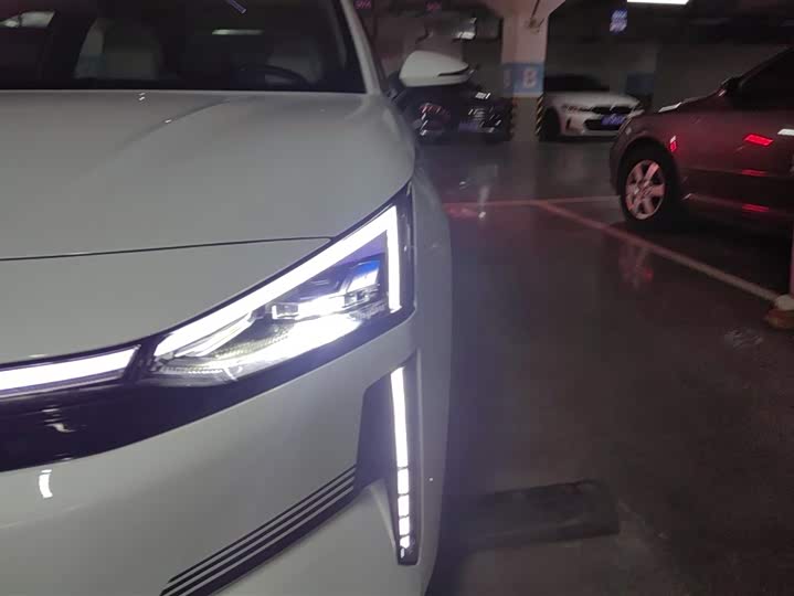 Photo 5 - Geely Galaxy L6