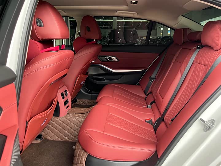 Фото 4 - BMW 3 Series