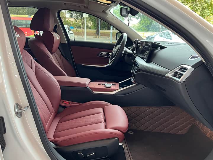 Фото 5 - BMW 3 Series