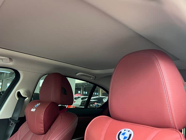 Фото 8 - BMW 3 Series