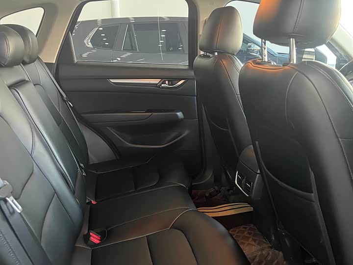 Фото 9 - Mazda CX-5