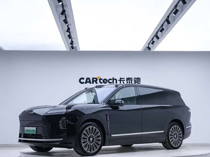 Фото 1 - Nio ES8