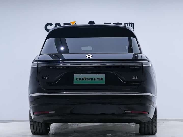 Фото 3 - Nio ES8