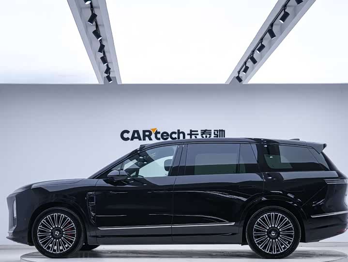 Фото 4 - Nio ES8