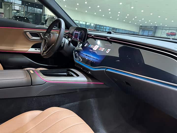 Фото 4 - Mercedes-Benz E-Class Hybrid