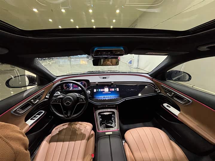 Фото 7 - Mercedes-Benz E-Class Hybrid