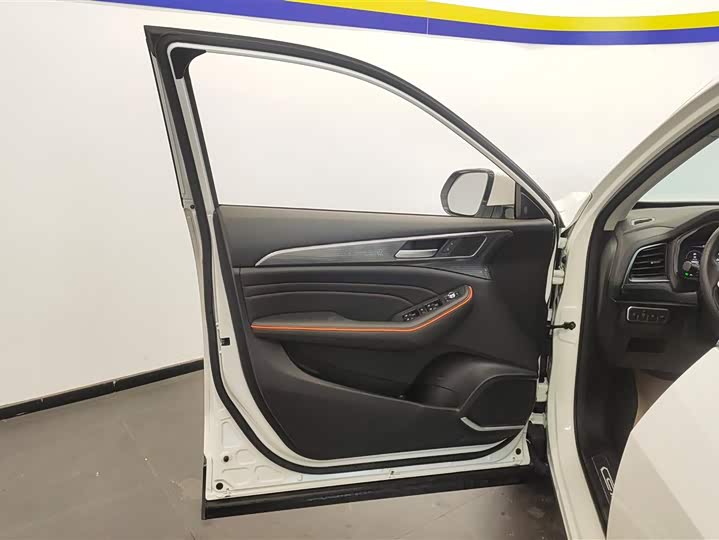 Фото 7 - Haval F7