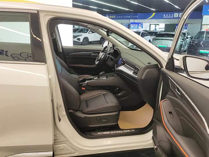 Фото 8 - Haval F7