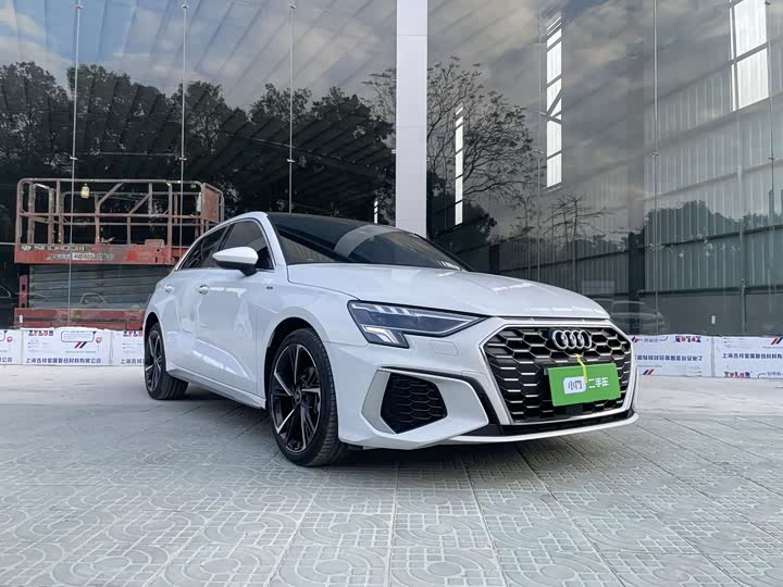 Фото 2 - Audi A3